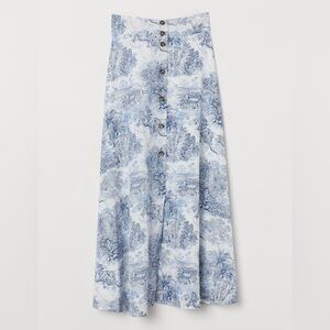 NWT H&M Toile Blue White Printed Button Front Midi Skirt